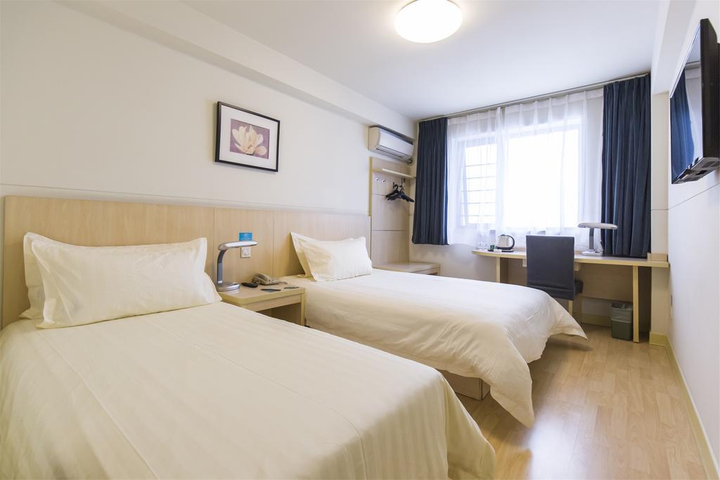 Jingjiang Inn Shanghai Jiading Chengzhong Road Ngoại thất bức ảnh